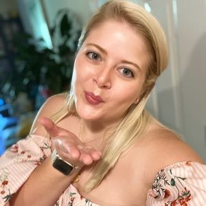 Meet your Posher, Paige